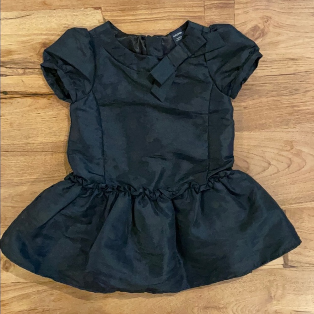 Baby gap girls black polka dot dress 12-18 months